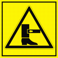Značení strojů dle ISO 11 684 - Symboly: Nebezpečí stlačení dolních končetin ze strany